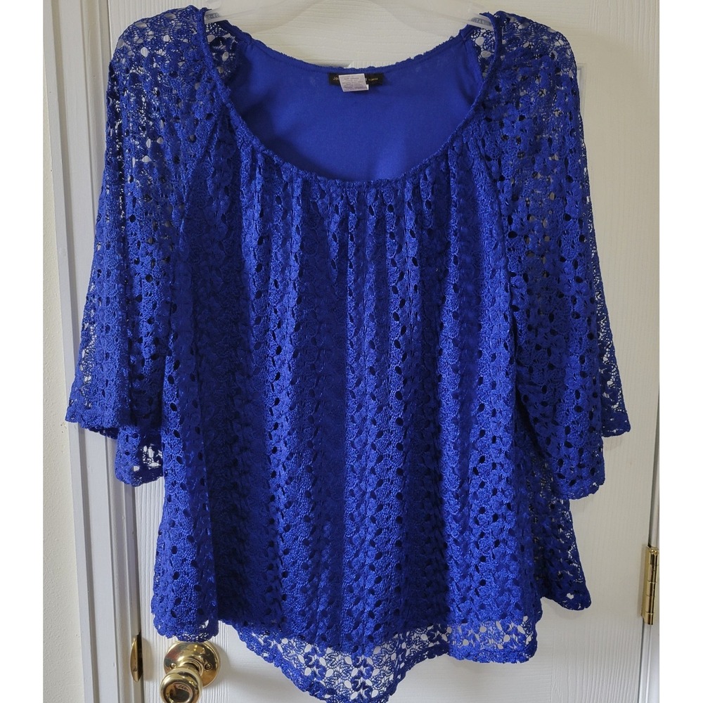 Jennie & Marlis Woman 1X Top Blue Lace Crochet Royal Blue Raglan 3/4‎ Sleeve
